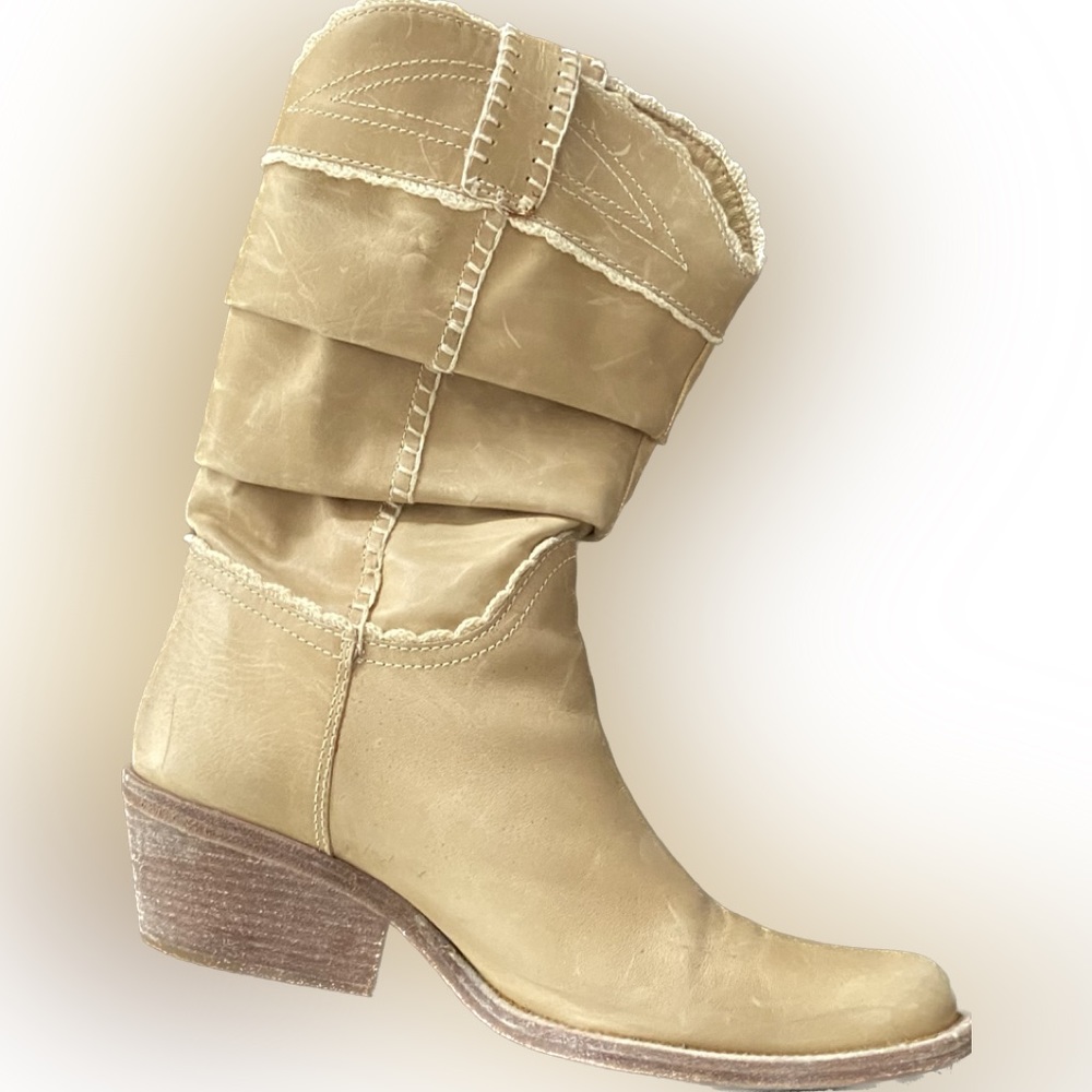 BCBGMaxAzria Western Boots - Picture 3 of 8